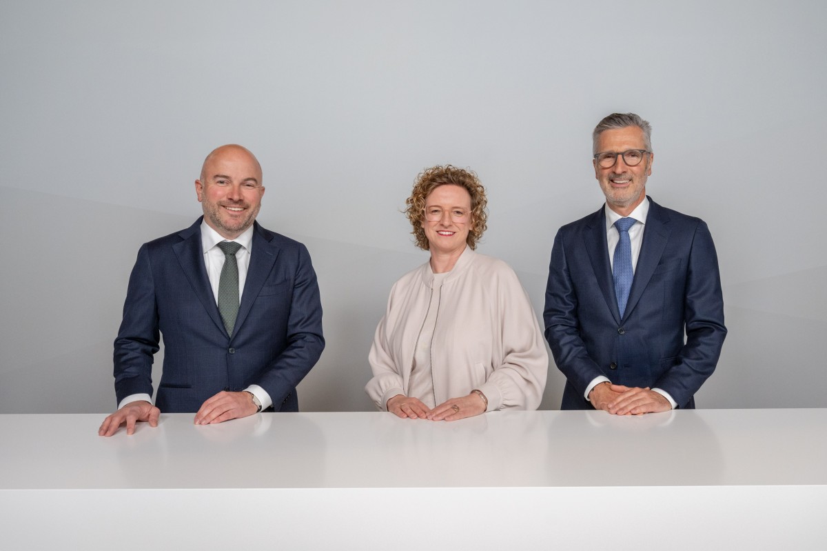 Ralf Schaich, Member of the Central Management Board of the Würth Group, Sigrid Schneider, Public Relations Officer of the Würth Group, and Robert Friedmann, Chairman of the Central Management Board of the Würth Group, at the Press Conference on the Annual Financial Statements.
